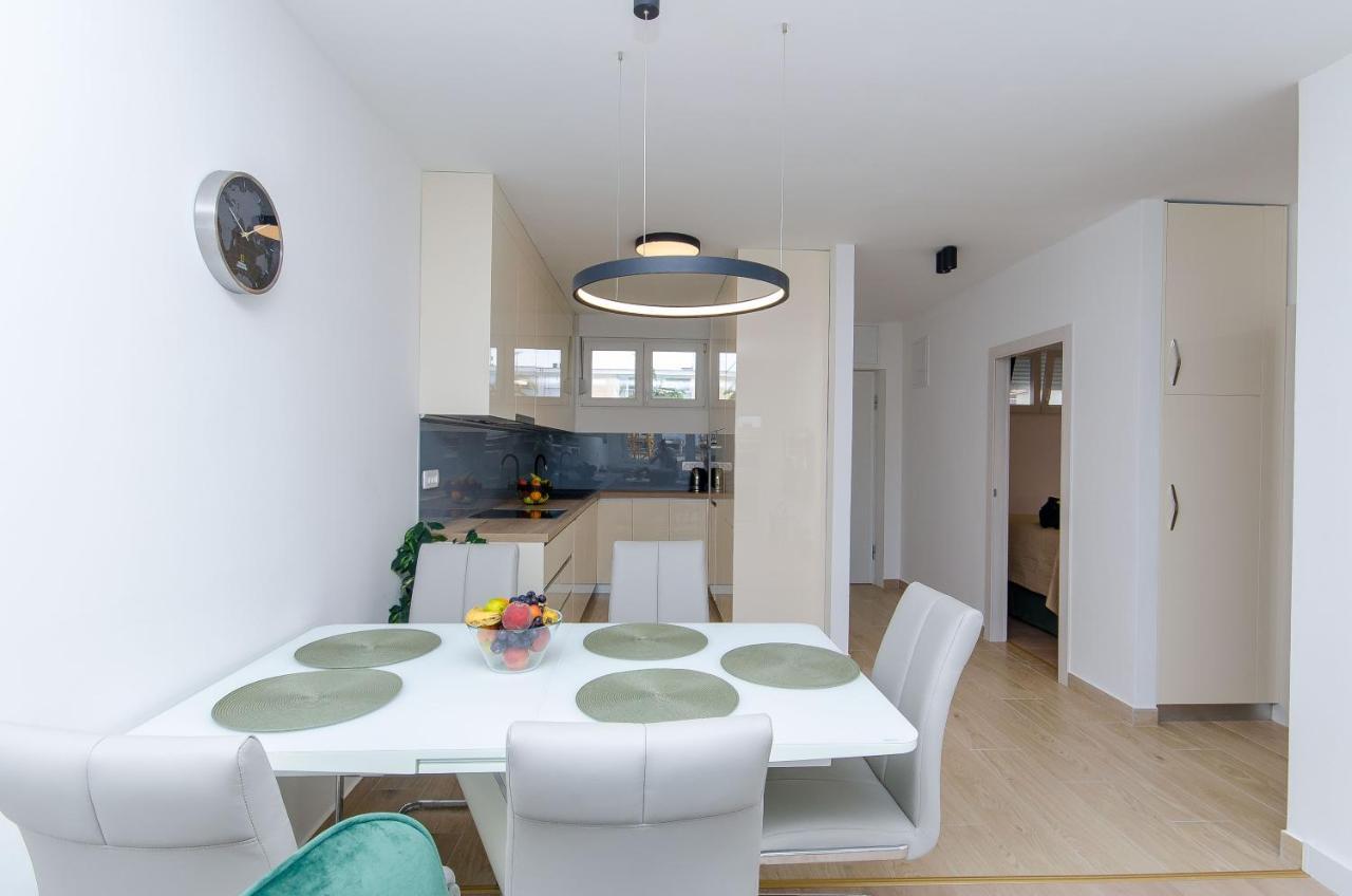 Modern Living Apartment Airy Split Zewnętrze zdjęcie